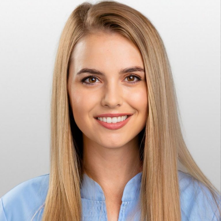 1 Natalia Stefanik